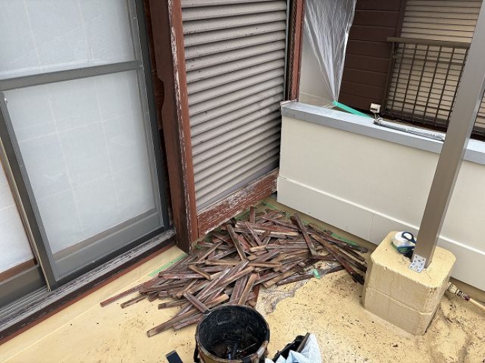 戸袋（木製）の修理